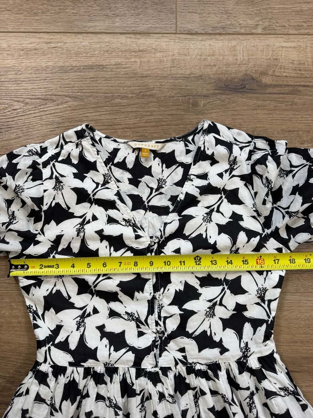 DownEast Black and White Floral Midi Dress - Picture 7 of 14